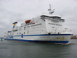 Ostsee Autofähre Rostocker Hafen Ostsee Autofähre Rostocker Hafen